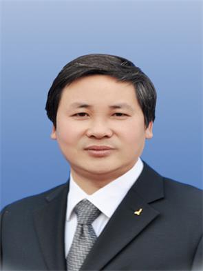 党启证件照--2.jpg