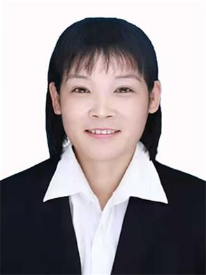 彭旭华证件照--2.jpg